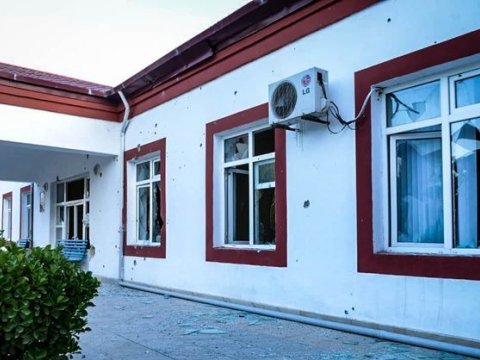 Ermənilər Zobucuq qəsəbəsindəki xəstəxananı atəşə tutdu