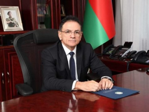 Mədət Quliyev zavod direktorunu işdən çıxardı