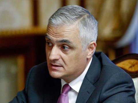 Ermənistan Rusiyadan mülki təyyarədə silah gətirməyə çalışır