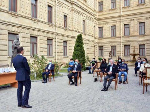 Mədəniyyət Nazirliyi “Ordumuz üçün yarat” layihəsi təqdim edir