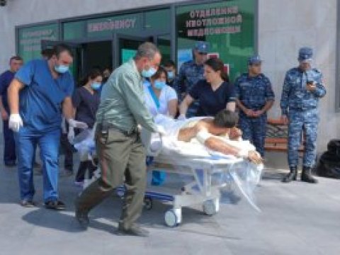 “Tək bu gün Ermənistana 60 yaralı gətirdilər”- Rusiyalı jurnalist