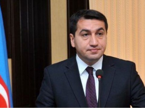 Prezidentin köməkçisi Gəncə bazarından VİDEO paylaşdı
