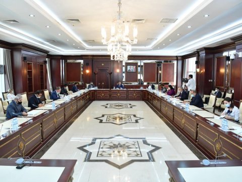 Siyavuş Novruzov iclas keçirdi