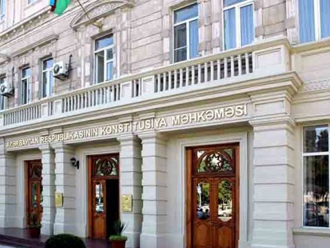 Konstitusiya Məhkəməsi dünyanın Konstitusiya məhkəmələrinə müraciət etdi