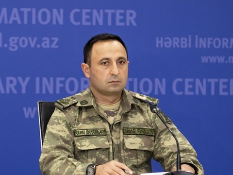 “Düşmənin Ballıca məntəqəsindəki silah-sursat anbarı heyətlə birlikdə dağıdılıb” - Anar Eyvazov