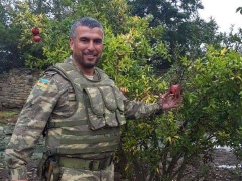 27 ildən sonra doğma evinə qayıdan cəbrayıllı zabit - FOTO  