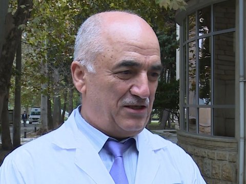 Azərbaycanın baş infeksionisti vəzifədən azad edildi 