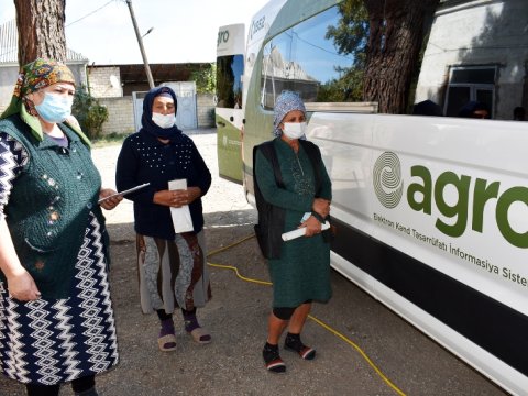 Nazirliyin mikroavtobusları bölgələrdə səyyar xidmətə başlayıb  