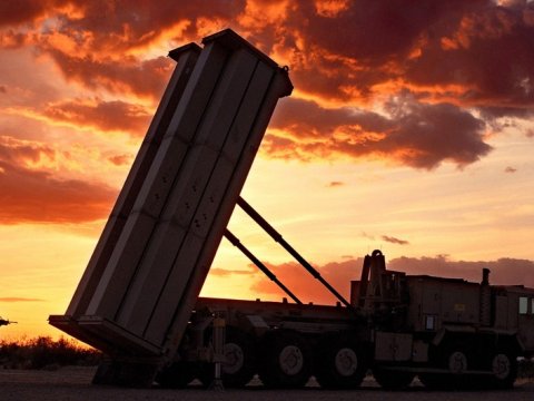 Şimali Koreya yeni silahlarını nümayiş etdirib