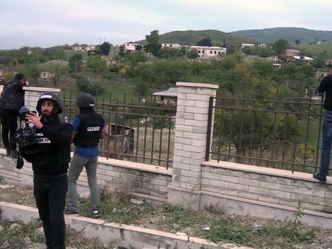 Kütləvi informasiya vasitələrinin nümayəndələri Talış kəndində