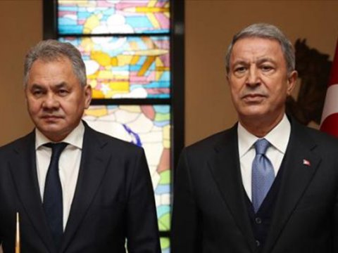 Hulusi Akar Şoyquya zəng vurdu