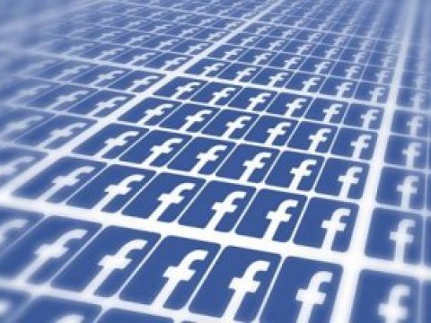 “Facebook” Holokostla bağlı siyasətini sərtləşdirir