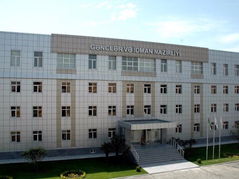 Nazirlik hər iki valideynini itirmiş bacı-qardaşı himayəyə götürdü