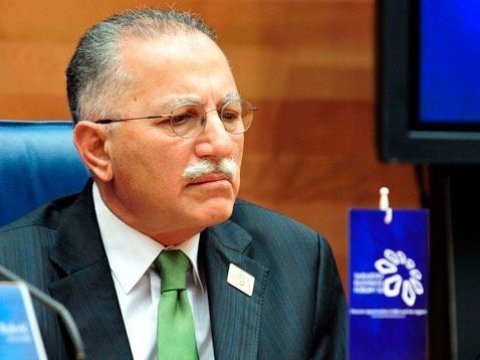 Ekmələddin İhsanoğlu İlham Əliyevə məktub yazdı