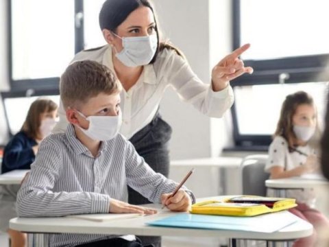 Azərbaycanda daha 33 şagirddə koronavirus aşkarlandı