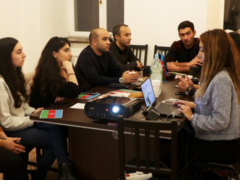 Varşavadakı Azərbaycan evində ölkəmizə dəstək tədbiri keçirilib