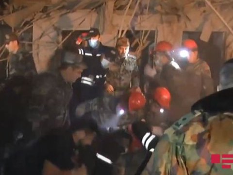 Gəncəyə növbəti raket atəşi nəticəsində yaralılar və dağıntılar altında qalanlar var