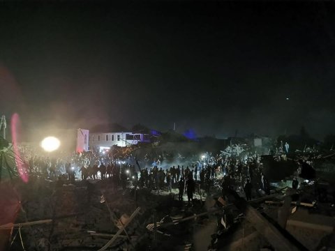 Gəncədə ölənlərin sayı 13-ə çatdı, 52 nəfər isə yaralanıb