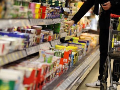 Azərbaycanda istehlak bazarı 8% kiçildi