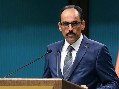 İbrahim Kalın Azərbaycanı təbrik etdi