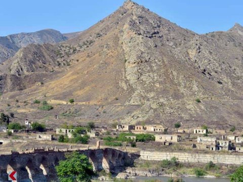 Xudafərindən FOTOLAR