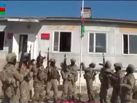 “Əsgərlərimiz Füzulidə bayraq asmağa salamat bina tapmırdılar” - Hikmət Hacıyev