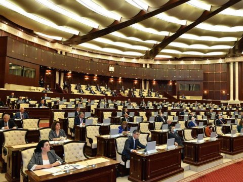 Milli Məclis orqan transplantasiyası ilə bağlı sənədi qəbul etdi - DETALLAR  