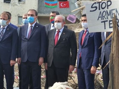 “Onlar tarixə müharibə cinayətlərinin ortaqları kimi düşəcəklər” - Mustafa Şentop