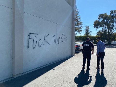 Ermənilər Kaliforniyada azərbaycanlılara qarşı vandalizm aktı törədib - FOTO  