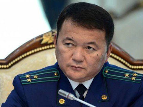 Qırğızıstanın Baş prokuroru da istefa verdi