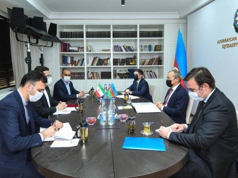 Mikayıl Cabbarov İran səfiri ilə azad olunan ərazilərimizdə quruculuq işlərini müzakirə etdi