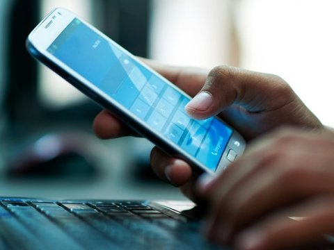 Bu SMS-lər telefonunuzdakı şəxsi məlumatların oğurlanmasına səbəb ola bilər