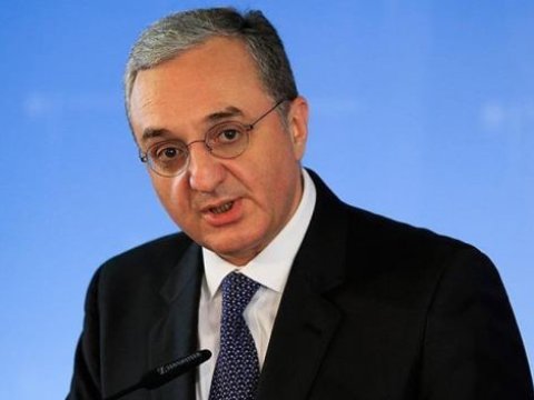 Paşinyandan sonra Mnatsakanyan da məşhur TV-də biabır olub