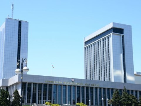 Azərbaycanlı deputatlar Moldovaya gedir