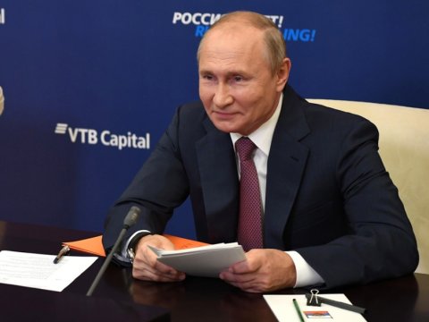 Putin ABŞ-dakı prezident seçkilərini şərh etdi