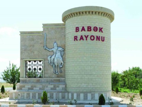 Babək qəsəbəsinə şəhər statusu verildi