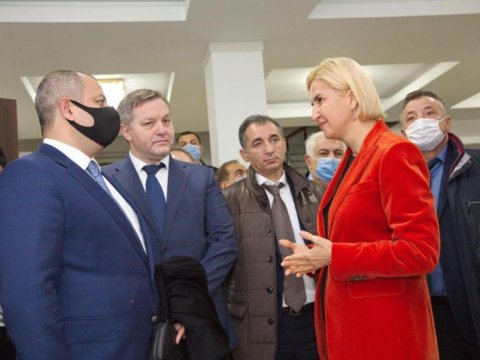 Deputatlar səfirlə görüşüb