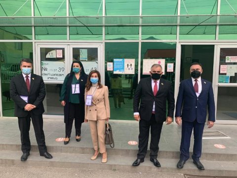 Azərbaycanlı müşahidəçilər Gürcüstanda: “Qanun pozuntusu yoxdur”