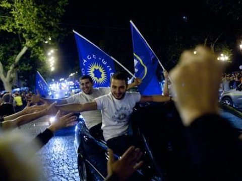 “Gürcü Arzusu” qələbəsini qeyd edir
