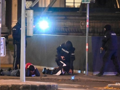 Vyanada terror qurbanlarının sayı 5-ə ÇATDI