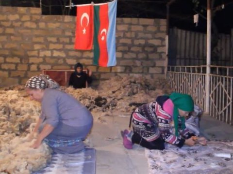 Şamaxılı qadınlardan ordumuza isti dəstək - VİDEO