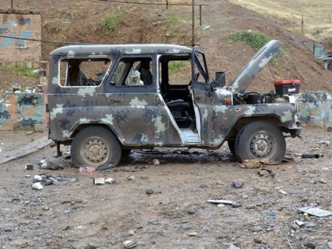 Ağdərə istiqamətində düşmənin UAZ-ı sıradan çıxarıldı - RƏSMİ