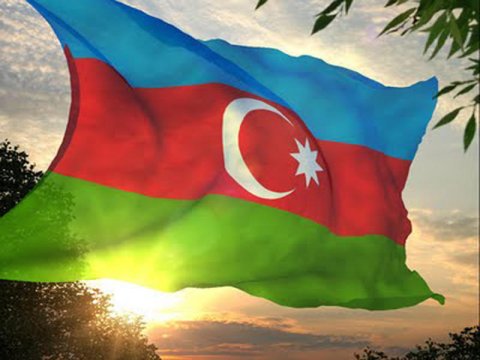 Üç rəngin, ayparanın, səkkiz guşəli ulduzun mənası - ARAŞDIRMA