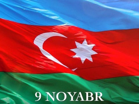 Bayrağımız qüdrətli Azərbaycanın səmasında əbədi dalğalansın!