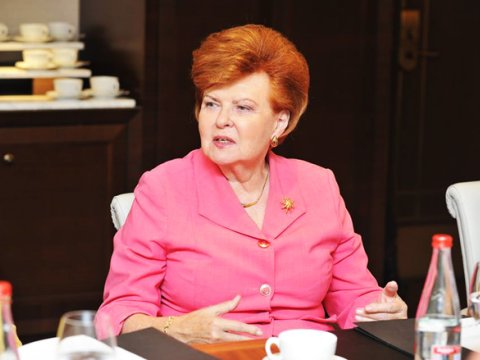 Sabiq prezident Şuşanın azad olunması münasibətilə İlham Əliyevi təbrik etdi
