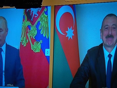 İlham Əliyevlə Putin bəyanat imzaladılar