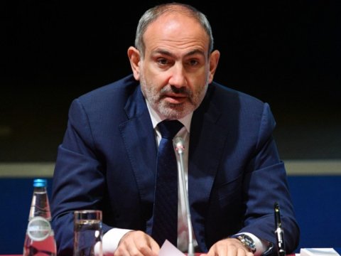Paşinyan orduda kütləvi fərarilik hallarından DANIŞDI