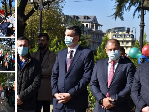 Tbilisidə Bayrağı Günü və Şuşanın azad edilməsi qeyd olundu