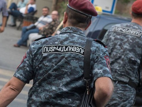 Yerevanda “Paşinyan, istefa ver” mitinqi – Onlarla insan saxlanıldı