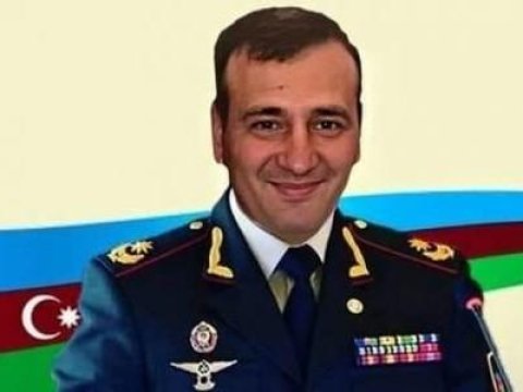 Poladın tarixi təbəssümü